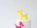 Absolutely stunning DIY balloon animal cake toppers | 10 Adorable Cake Toppers Part 3 - Tinyme Blog