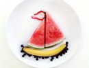 Super cute fruit sail boat | 10 Amazingly Appetising Food Art Designs Part 2 - Tinyme Blog