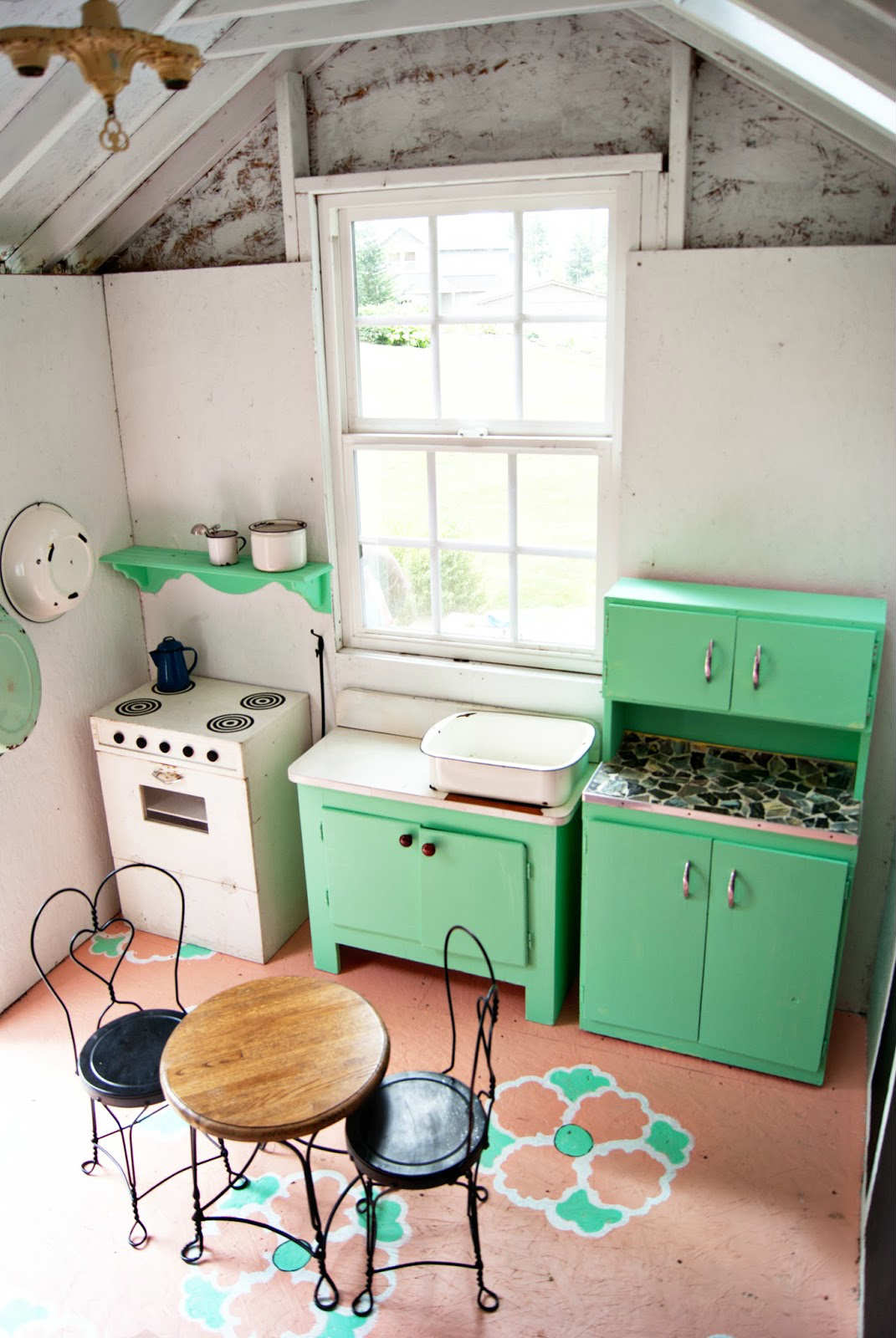 10 Amazingly Awesome Cubby Houses Part 3 - Tinyme Blog