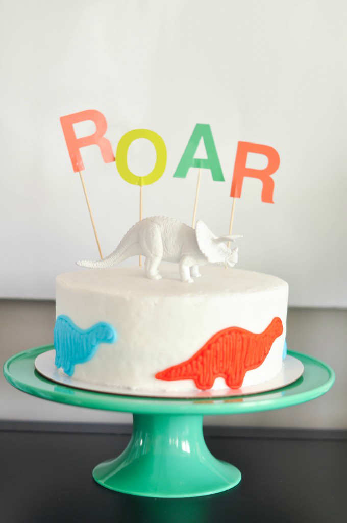 10 Birthday Cake Toppers - Tinyme Blog