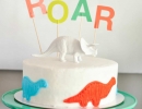 Lovable and cute dino! | 10 Birthday Cake Toppers - Tinyme Blog