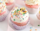 Irresistible sprinkles cupcake | 10 Creative Cupcakes - Tinyme Blog
