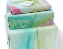 Nifty watercolor gift wrap | 10 Cute and Creative Gift Wrapping ideas - Tinyme Blog