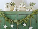 Simple evergreen garland | 10 Cute Christmas Garlands - Tinyme Blog