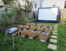 Over-sized outdoor home theater | 10 Dream Backyards - Tinyme Blog