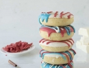 Awesome American Flag Donuts | 10 Fourth of July Food Ideas - Tinyme Blog