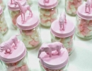 Pink circus-themed birthday party favours | 10 Kids Party Favour Ideas - Tinyme Blog