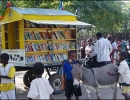 Street bookmobile | 10 Mobile Libraries - Tinyme Blog