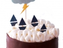 Simple Storm Cake | 10 Nautical Cakes - Tinyme Blog
