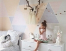 Stunning artwork in pastel colors | 10 Pretty Pastel Girls Rooms - Tinyme Blog