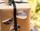 Picture perfect wrap | 10 Quirky Christmas Wrappings - Tinyme Blog