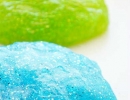 Adorable glitter slime | 10 Super Cool Science Experiments - Tinyme Blog