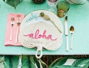 Brilliant tropical themed table settings | 10 Tropical Party Ideas - Tinyme Blog