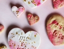 Nothing says I love you quite like a sweetheart marble fondant cookies | 10 Valentines Day Crafts - Tinyme Blog