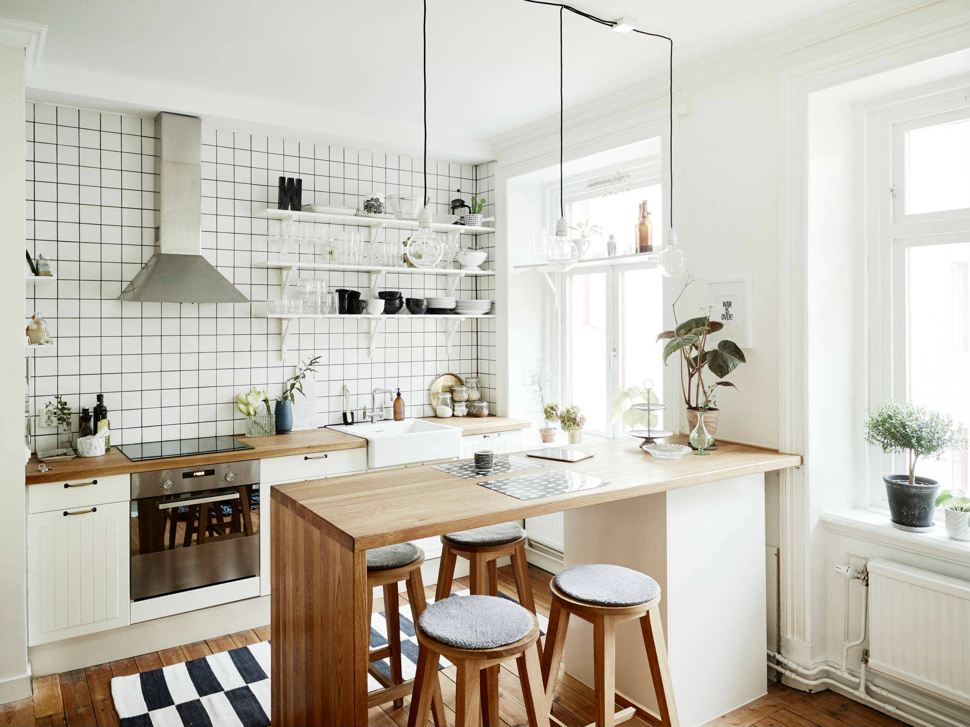 10 Bright and White Kitchens - Tinyme Blog