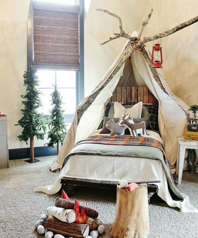 10 Camp Themed Bedrooms