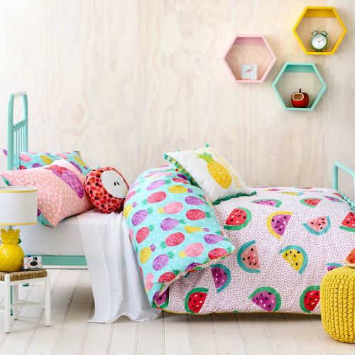 10 Tropical Kids Rooms